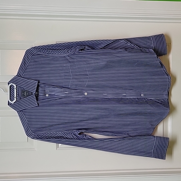 Gap men's button down shirt - Picture 1 of 2